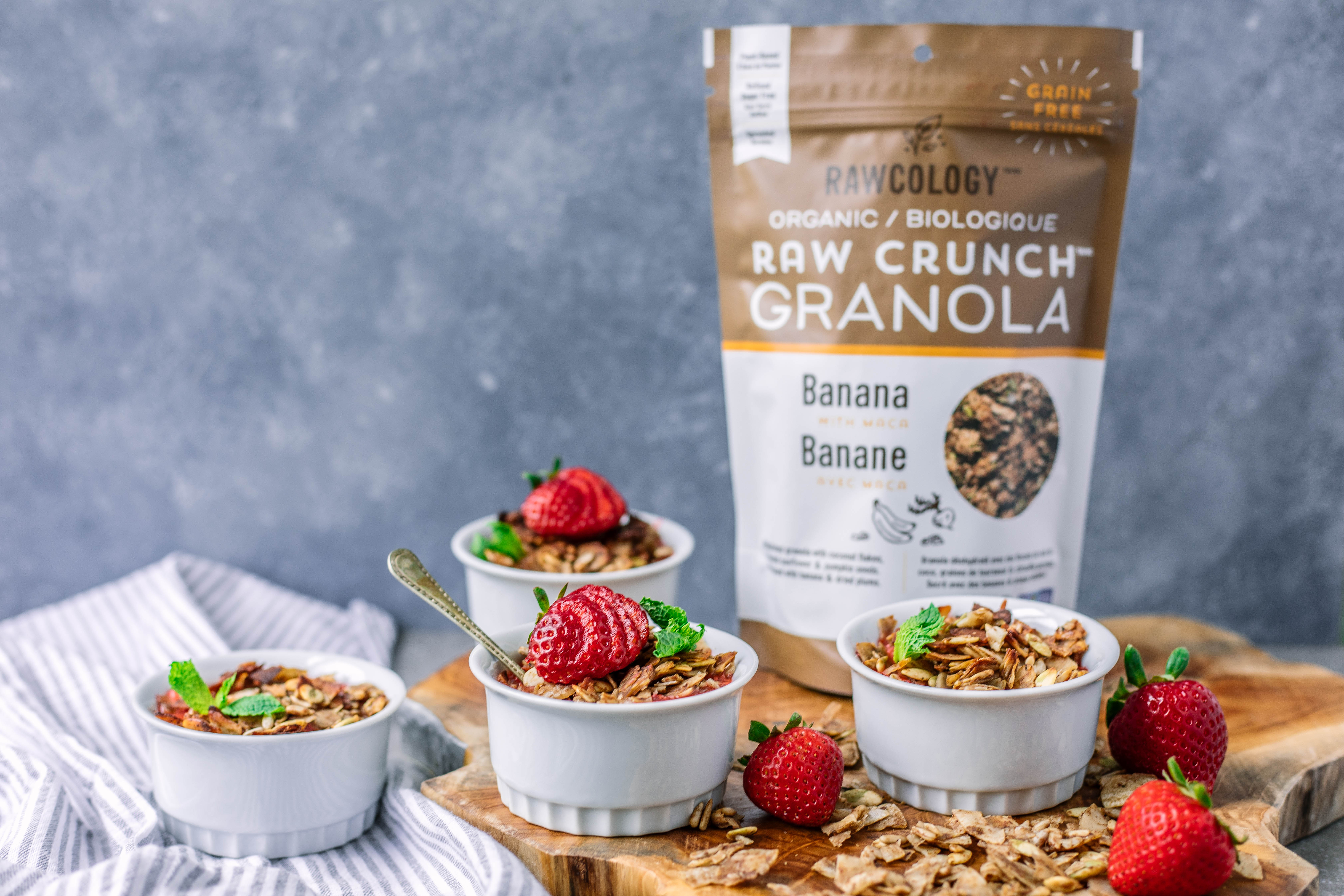 Strawberry-Rhubarb Granola Crumble