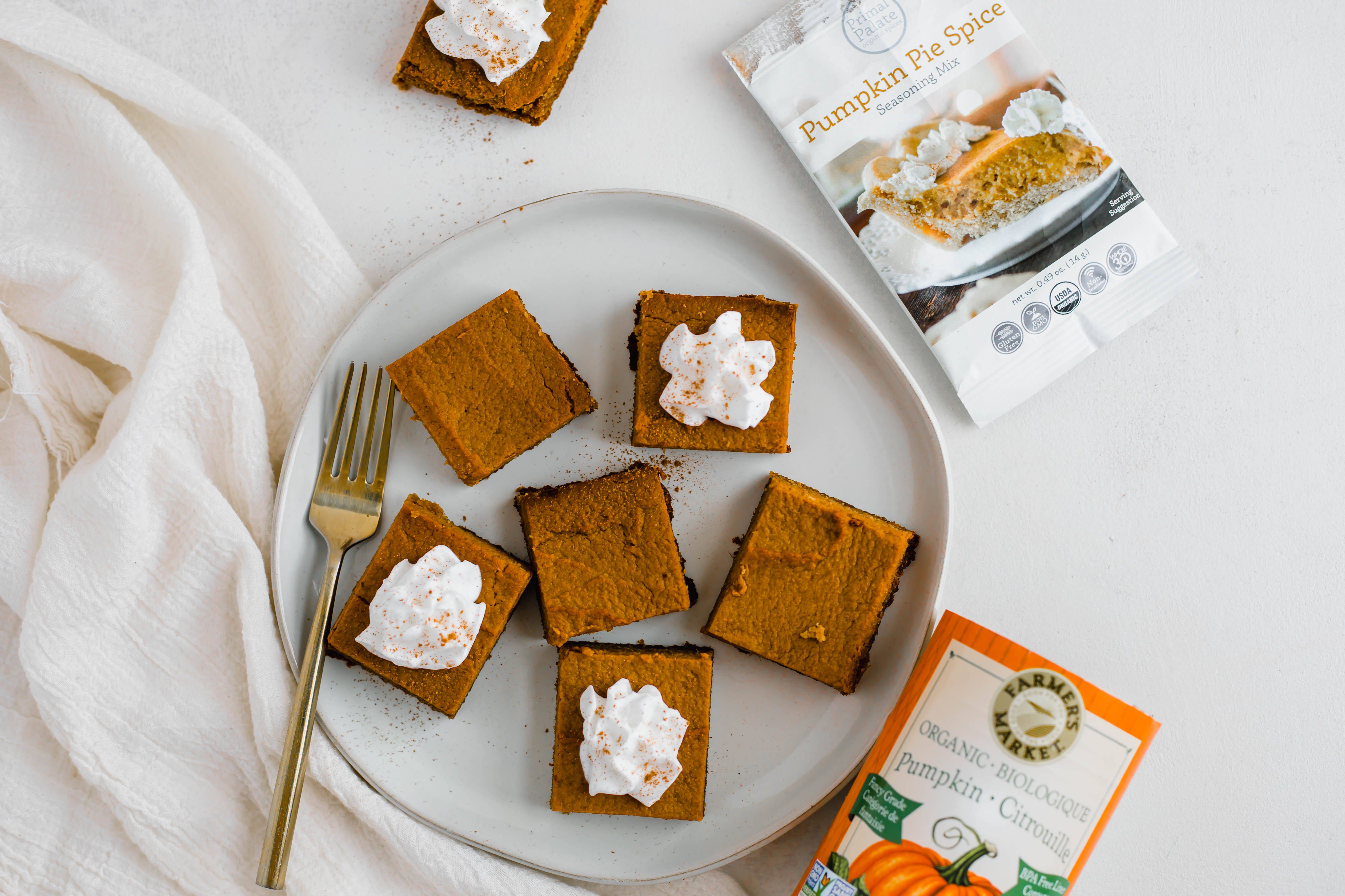 Low-Carb Pumpkin Pie Squares