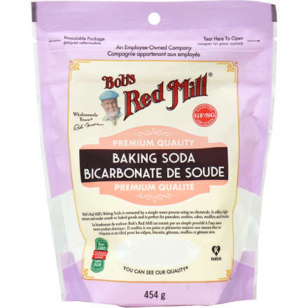 Front of Bob's Red Mill Baking Soda, 453g